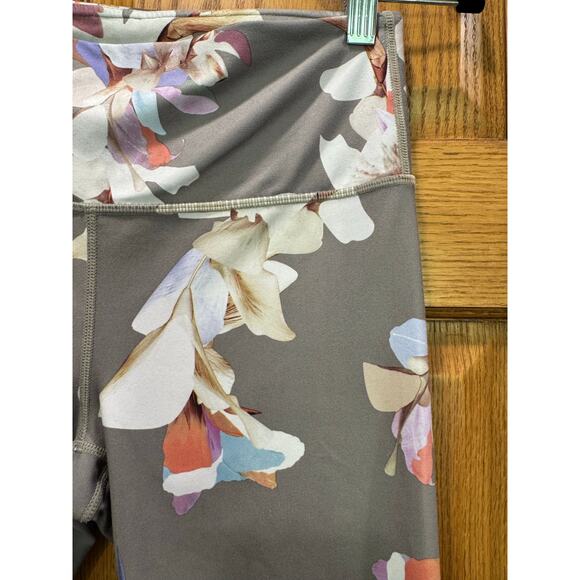 Athleta leggings size small floral gray - Picture 3 of 5